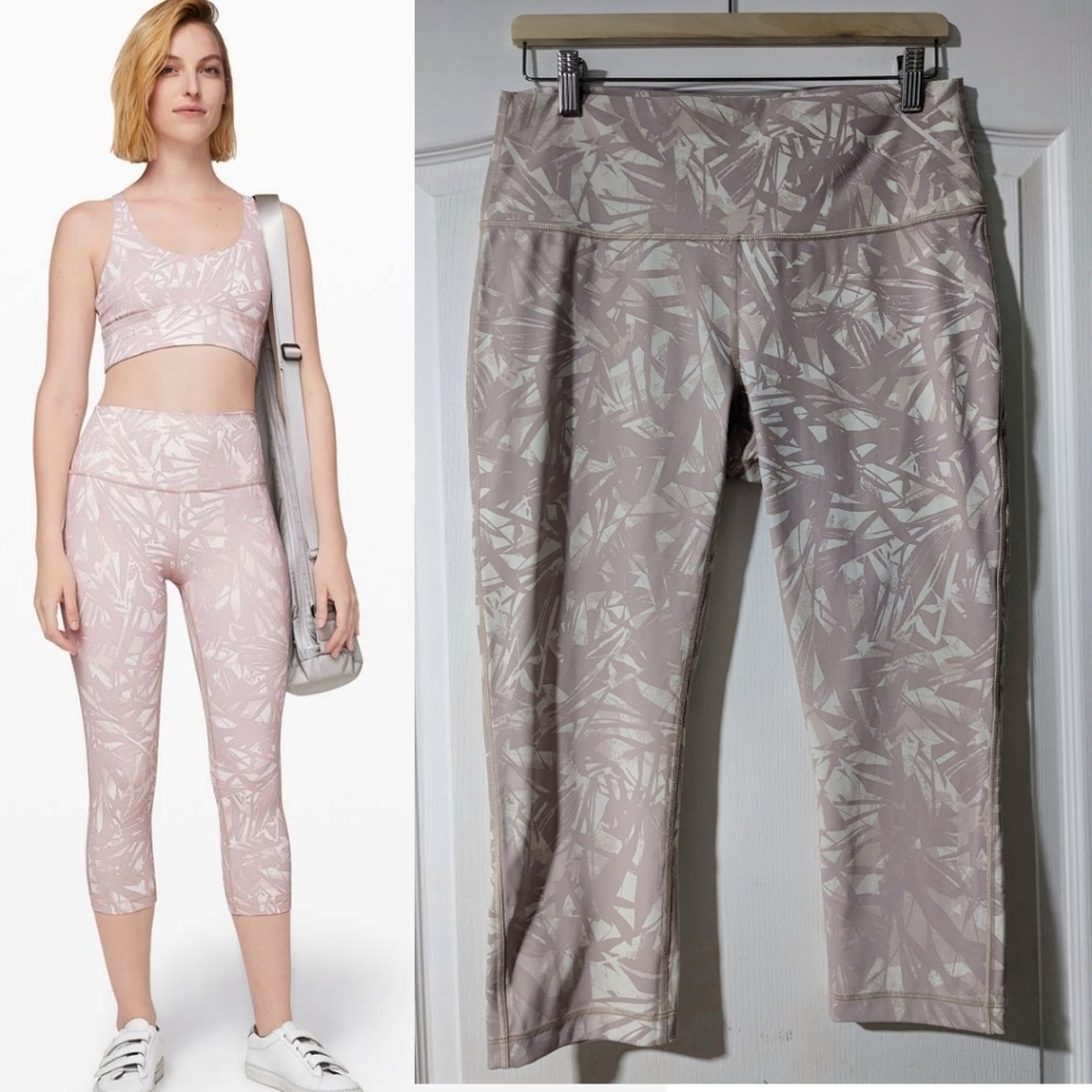 Lululemon | Wunder Under Crop in Shadow Leaf Light Ivory Muse/Light Ivory